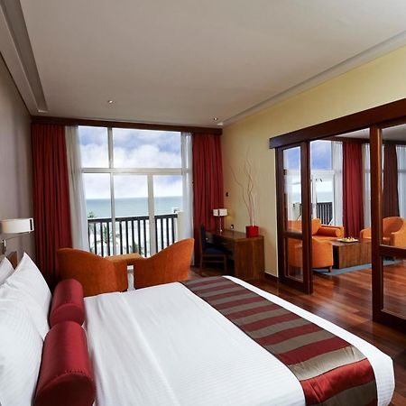 Turyaa Kalutara Hotel Ngoại thất bức ảnh