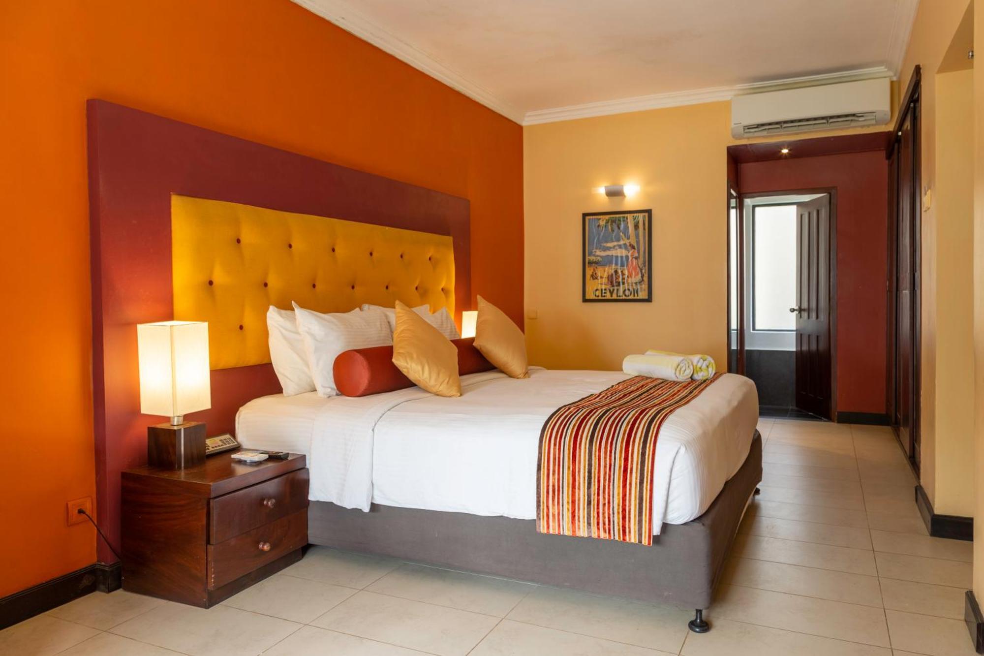 Turyaa Kalutara Hotel Phòng bức ảnh
