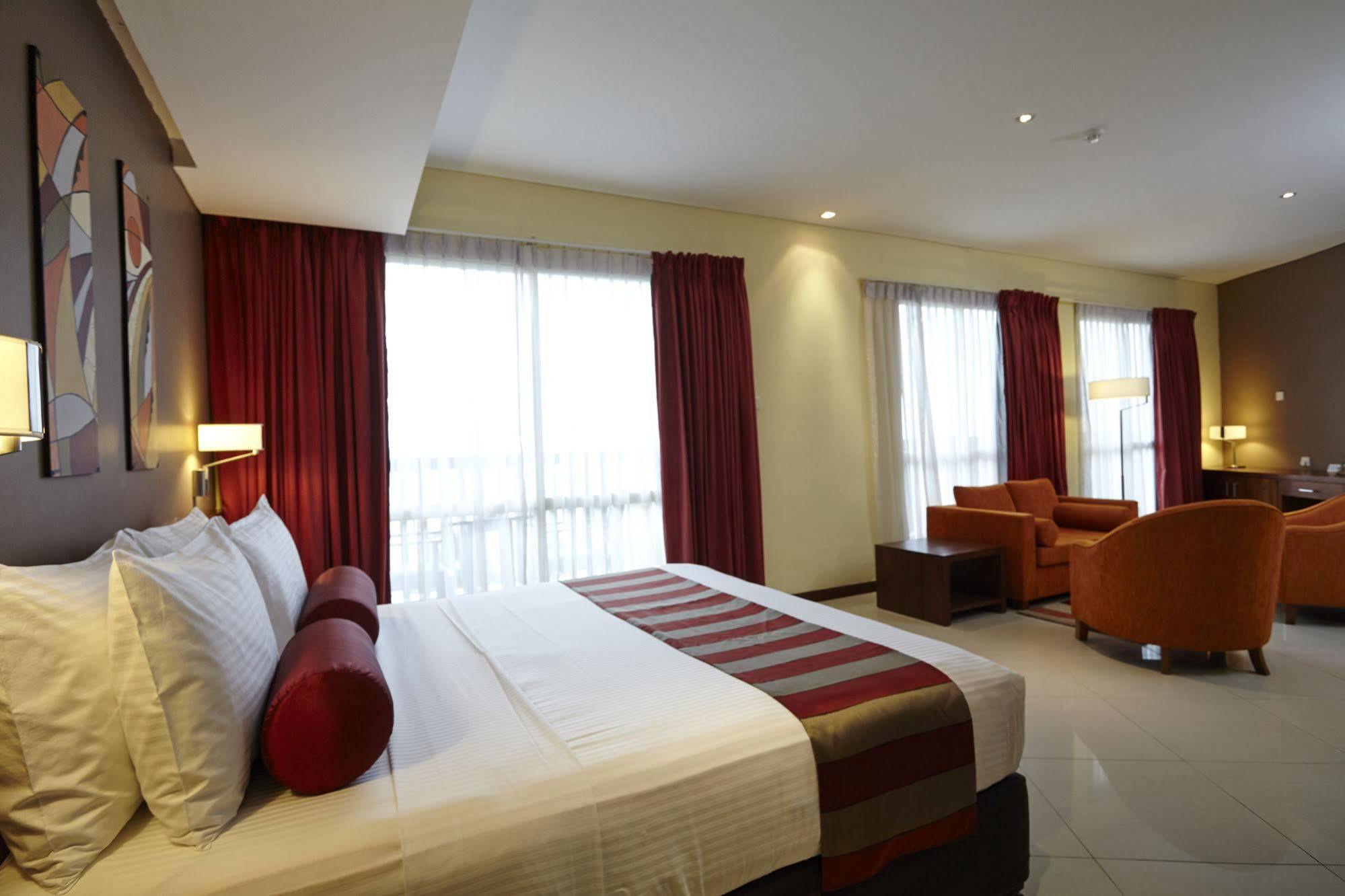 Turyaa Kalutara Hotel Ngoại thất bức ảnh